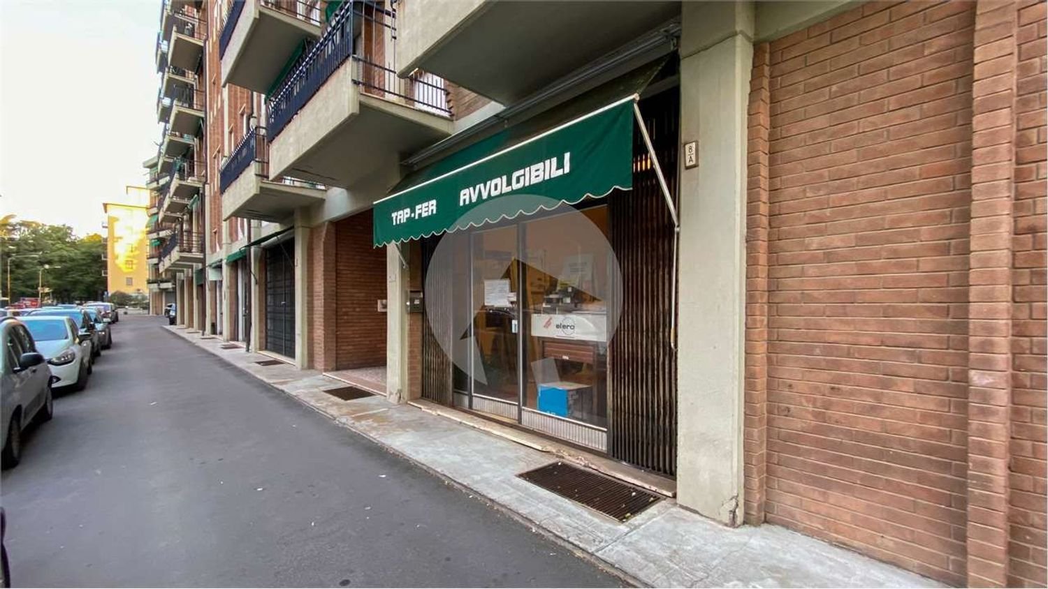 Коммерческая недвижимость 48м² в Реджо Эмилия, Италия № 152066