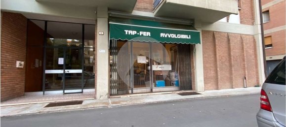 Коммерческая недвижимость 48м² в Реджо Эмилия, Италия № 152066 7