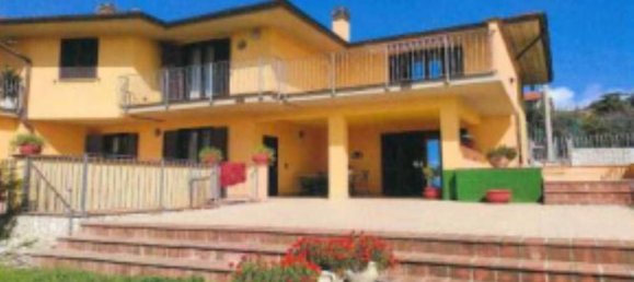 3-Zimmer Haus in Passignano sul Trasimeno, Italy, Nr. 46635 4