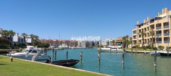 Apartamento de 3 dormitorios en Cádiz, Spain No. 26973 30