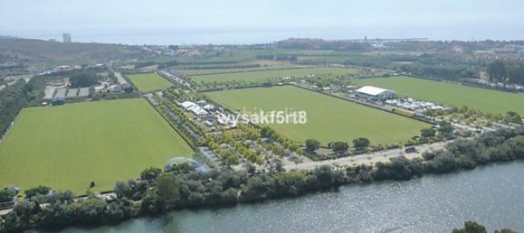 Apartamento de 3 dormitorios en Cádiz, Spain No. 26973 4