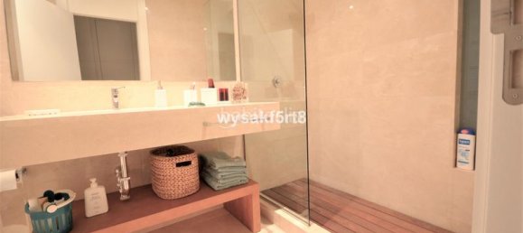 Apartamento de 3 dormitorios en Cádiz, Spain No. 26973 11