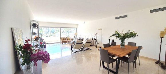 Apartamento de 3 dormitorios en Cádiz, Spain No. 26973 8