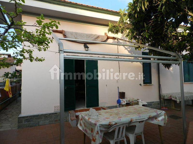 4 Schlafzimmer Villa in Rosignano Marittimo, Italy, Nr. 48417