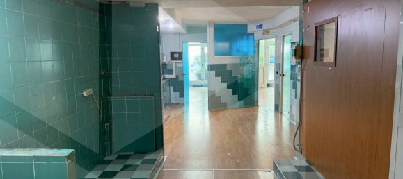 6 rooms Commercial property in Bari, Italy No. 25545 30