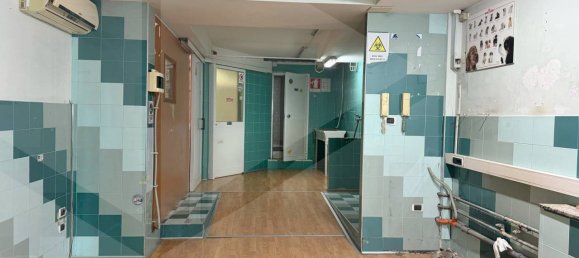 6 rooms Commercial property in Bari, Italy No. 25545 37