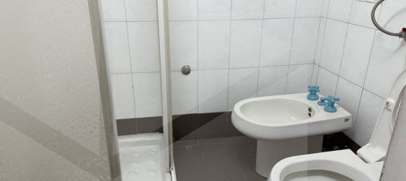 6 rooms Commercial property in Bari, Italy No. 25545 42