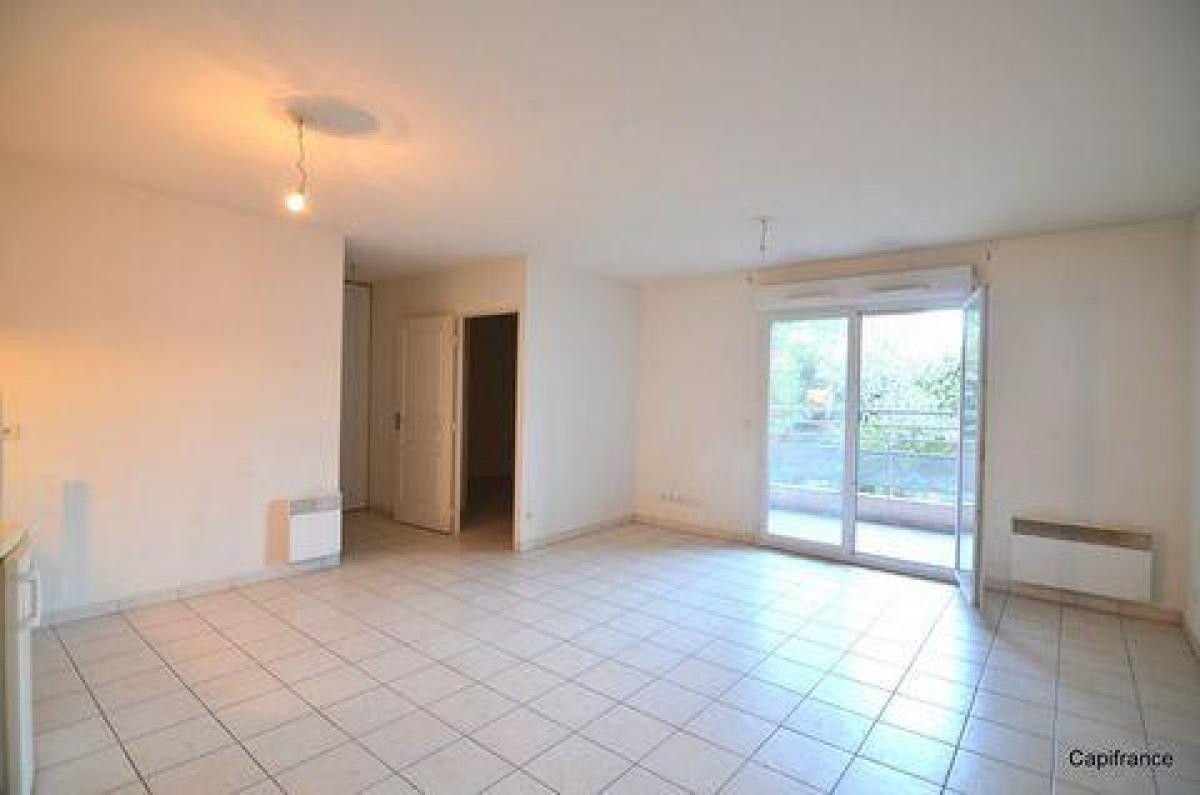 Studio in the Condo in Montpellier, France No. 35306