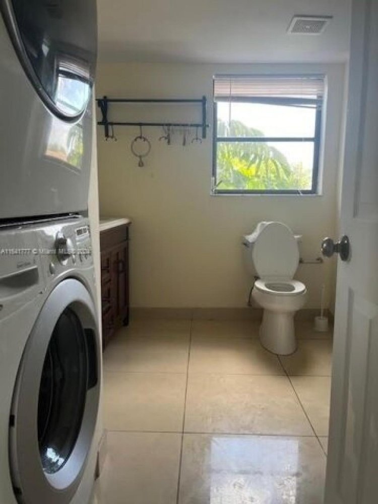 2 bedrooms House in Miami, USA No. 384735