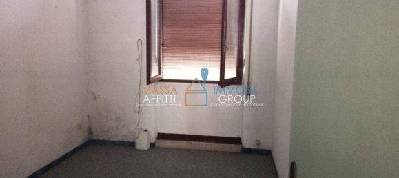 2 bedrooms Apartment in Massa, Italy No. 192970 8
