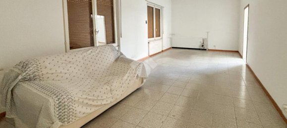 Armazém de 2 divisões em Valmadrera, Italy N.º 303465 12