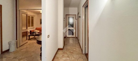 Armazém de 2 divisões em Valmadrera, Italy N.º 303465 19