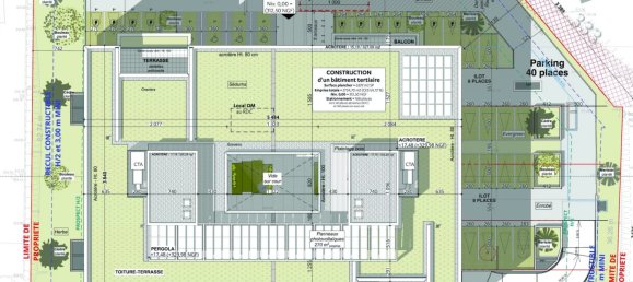 91m² Commercial property in Challes-les-Eaux, France No. 205022 4