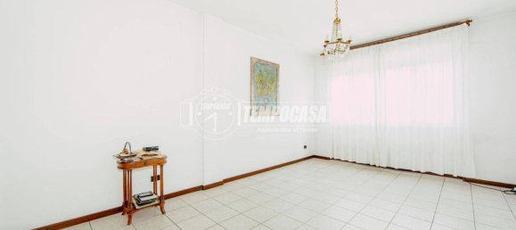 2 Schlafzimmer Wohnung in Voghera, Italy, Nr. 276986 2