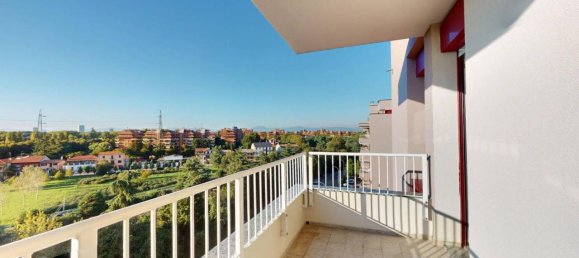 5 rooms Penthouse in Segrate, Italy No. 25025 17