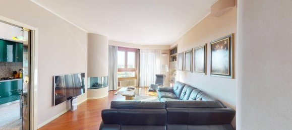 5 rooms Penthouse in Segrate, Italy No. 25025 8