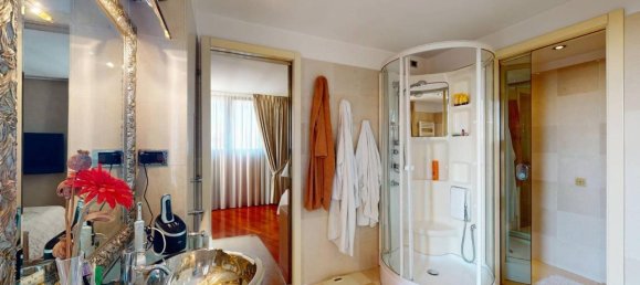 5 rooms Penthouse in Segrate, Italy No. 25025 39