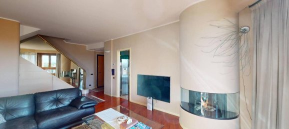 5 rooms Penthouse in Segrate, Italy No. 25025 9
