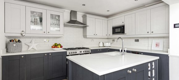 4 bedrooms House in Berkshire, United Kingdom No. 8564 2