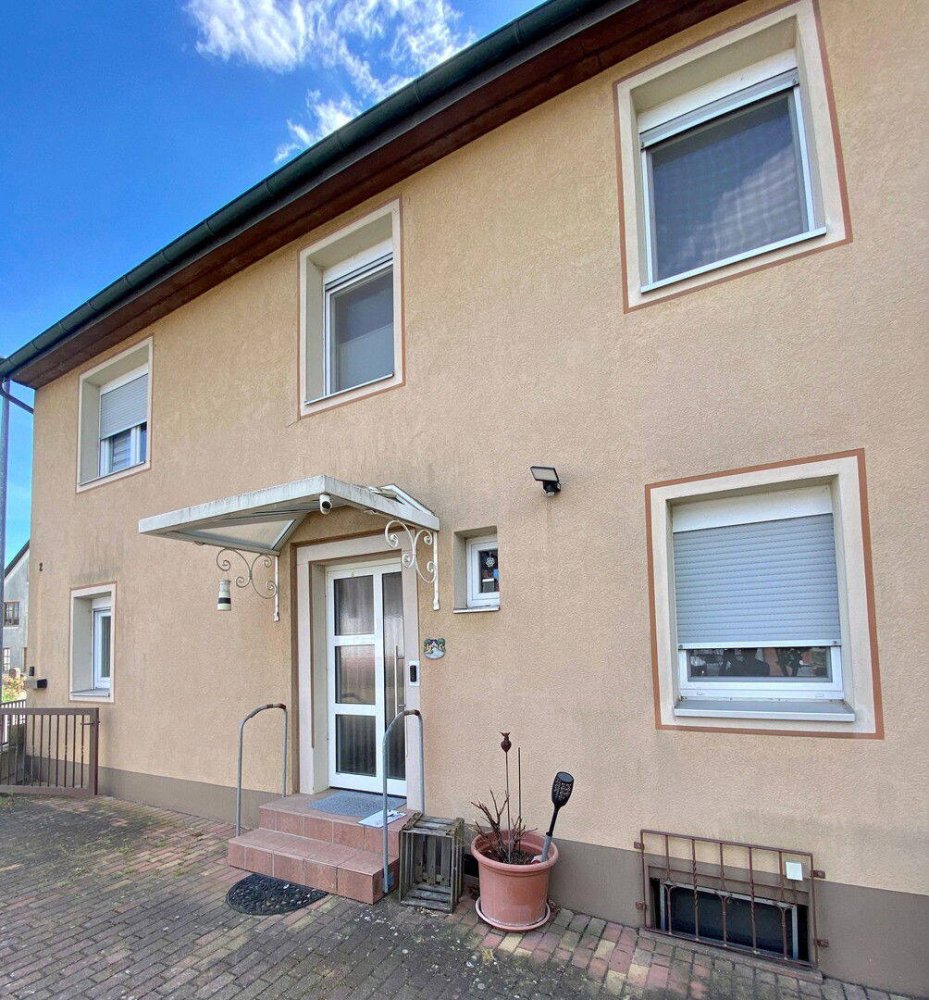 Adosado de 6 habitaciónes en Ortenaukreis, Germany No. 369512