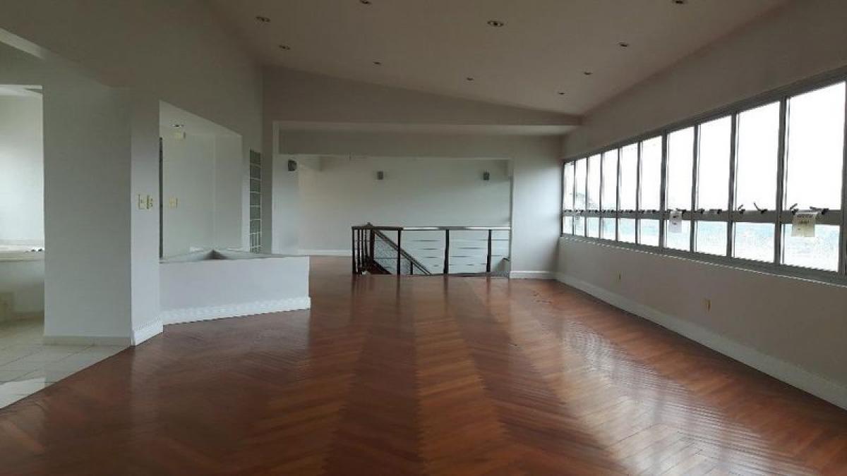 Casa de 3 dormitorios en Sao Paulo, Brazil No. 496237