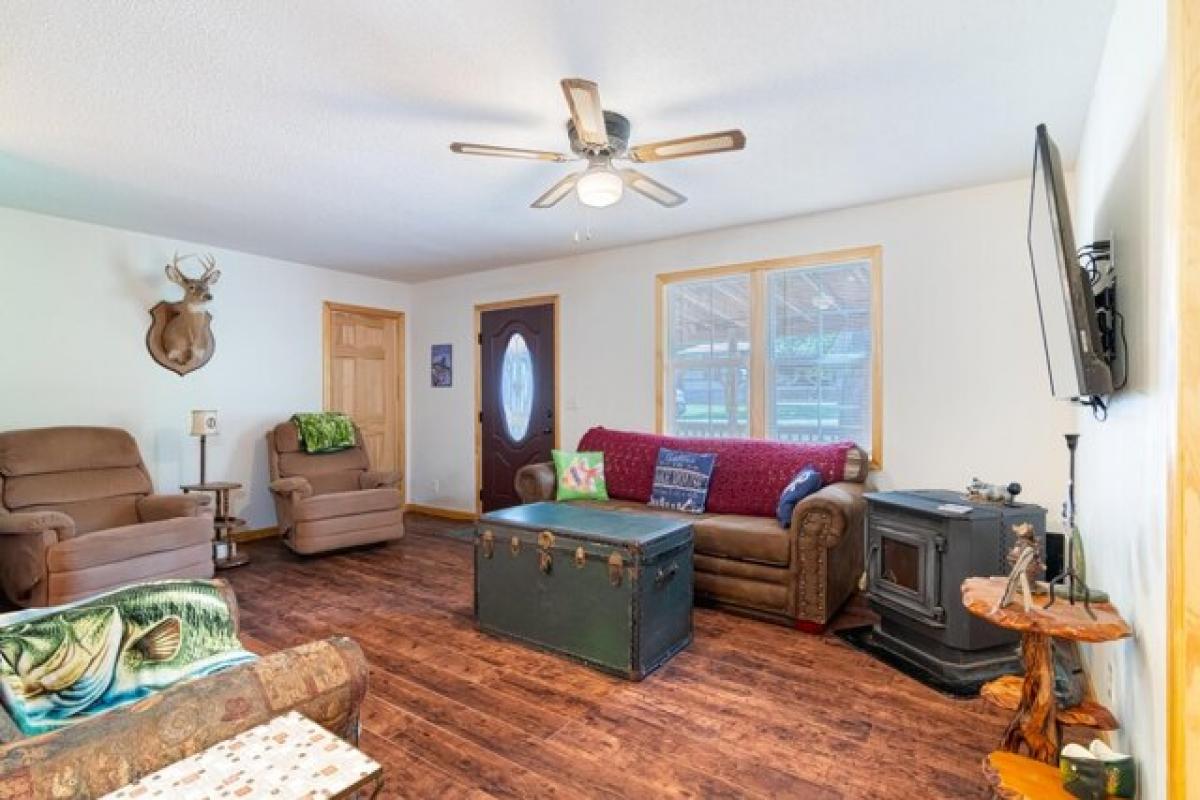 3 bedrooms House in Blue Eye, USA No. 415601