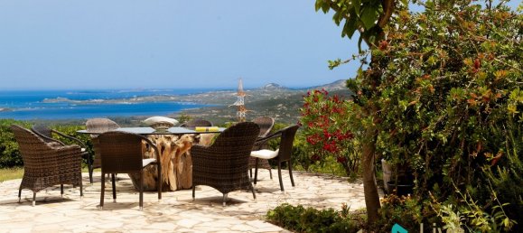 4 Schlafzimmer Villa in Olbia, Italy, Nr. 373987 3