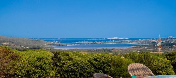 4 Schlafzimmer Villa in Olbia, Italy, Nr. 373987 7