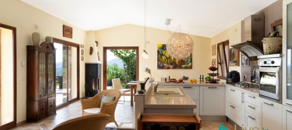 4 Schlafzimmer Villa in Olbia, Italy, Nr. 373987 10