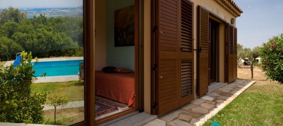 4 Schlafzimmer Villa in Olbia, Italy, Nr. 373987 34