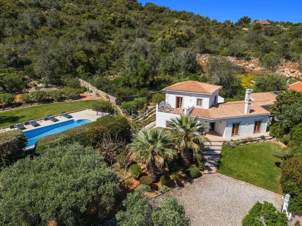 3 bedrooms Villa in Faro, Portugal No. 315966