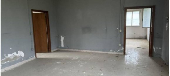 Armazém em Roccacasale, Italy 2346 m² N.º 300685 10