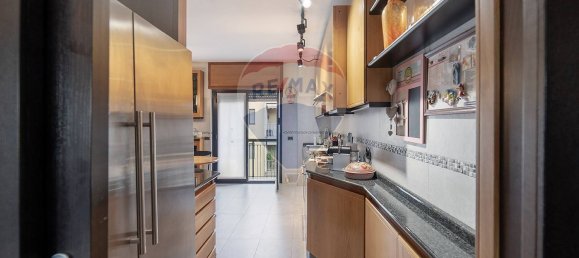 2 Schlafzimmer Wohnung in Monza, Italy, Nr. 168427 7