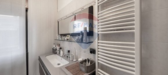 2 Schlafzimmer Wohnung in Monza, Italy, Nr. 168427 29