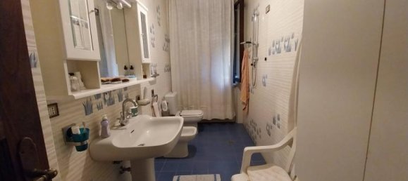 6 rooms Villa in Carrara, Italy No. 234850 14