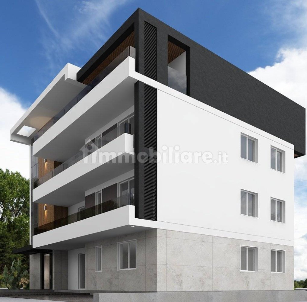 Apartamento de 3 dormitorios en Portico di Caserta, Italy No. 220999