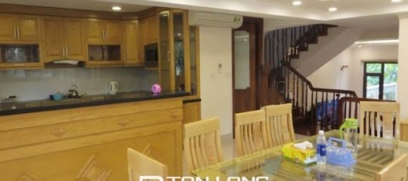 4 Schlafzimmer Villa in Long Bien, Vietnam, Nr. 3522 6
