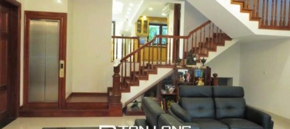 4 Schlafzimmer Villa in Long Bien, Vietnam, Nr. 3522 4