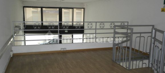 3 rooms Commercial property in Besozzo, Italy No. 160951 7