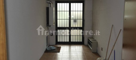 3 rooms Commercial property in Besozzo, Italy No. 160951 4