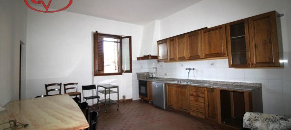 3 rooms Apartment in Cavriglia, Italy No. 230659 2