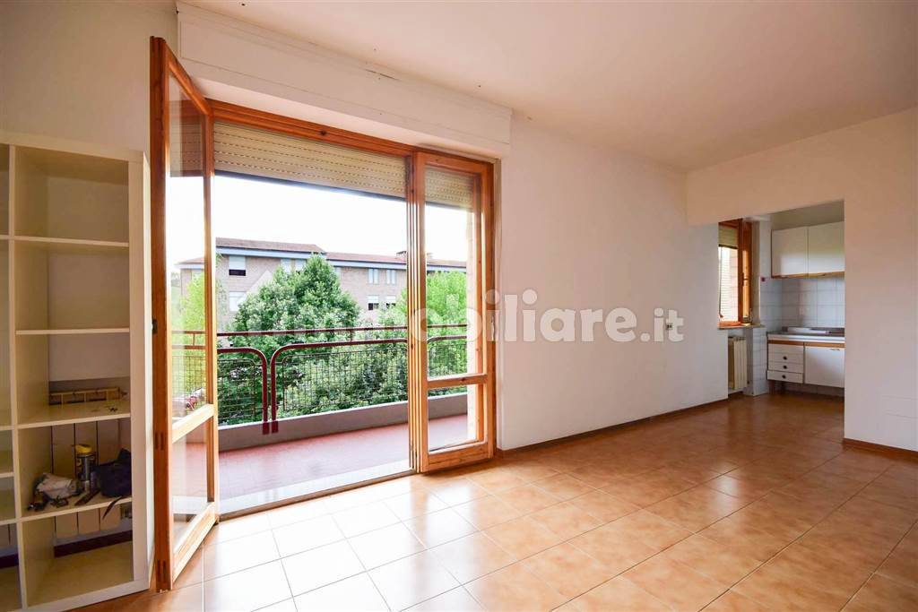 Apartamento T4 em Monteroni d'Arbia, Italy N.º 270197