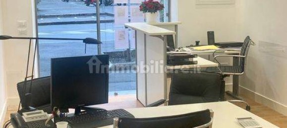 1 room Commercial property in Genoa, Italy No. 35795 15