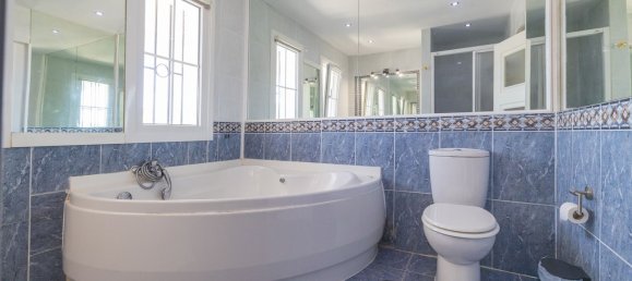 6 غرف نوم فيلا في Estepona, Spain رقم 133758 33