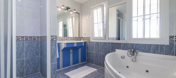 6 غرف نوم فيلا في Estepona, Spain رقم 133758 31