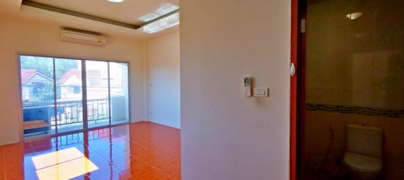 3 bedrooms Commercial property in Pattaya, Thailand No. 316 11