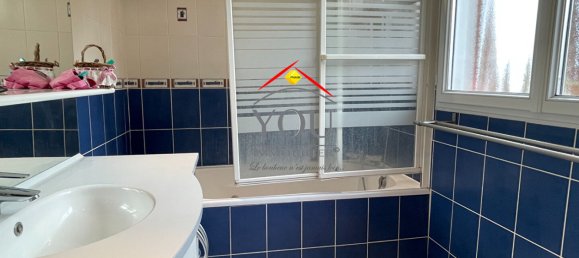 3 Schlafzimmer Haus in Sainte-Genevieve, France, Nr. 320671 9