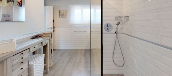 4 Schlafzimmer Villa in Marbella, Spain, Nr. 128219 18