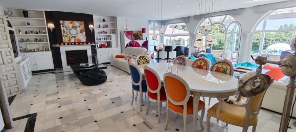 4 Schlafzimmer Villa in Marbella, Spain, Nr. 128219 8