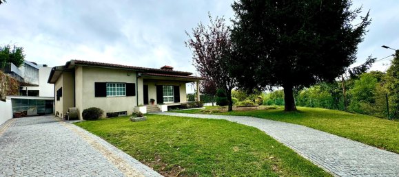 6 bedrooms House in Braga, Portugal No. 132707 13